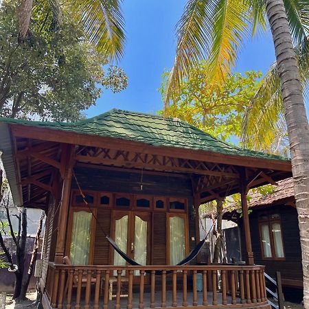 Bronze Bungalows Gili Meno Buitenkant foto