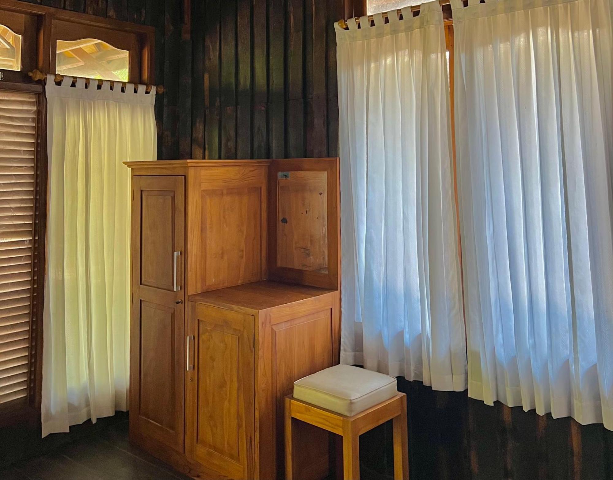 Bronze Bungalows Gili Meno Buitenkant foto
