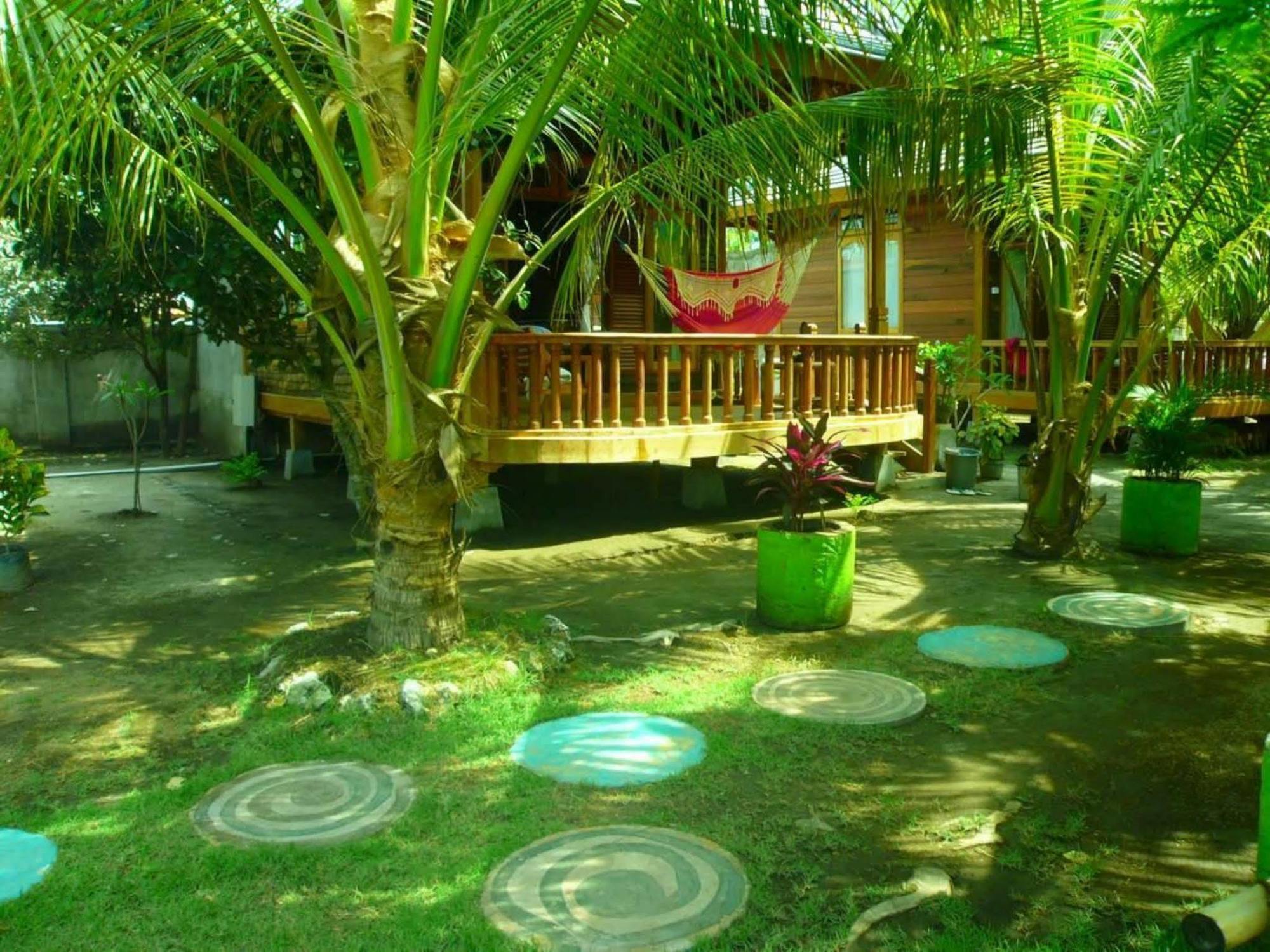 Bronze Bungalows Gili Meno Buitenkant foto